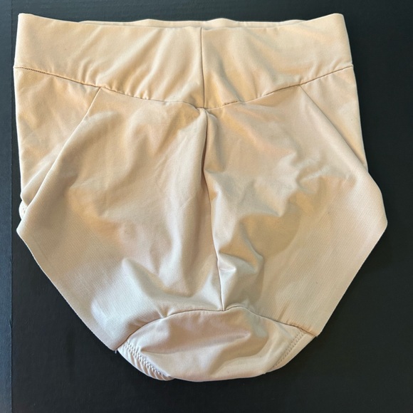 TC High-Waisted Shape-wear Firm Control in Nude Sz-M.  Y2 - Picture 7 of 12